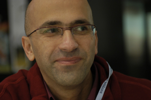 portait de Malek Bensmaïl